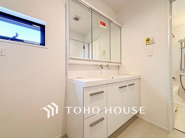 洗面台・洗面所ご家族の1日が始まり、1日の終わりを締めくくる洗面空間。