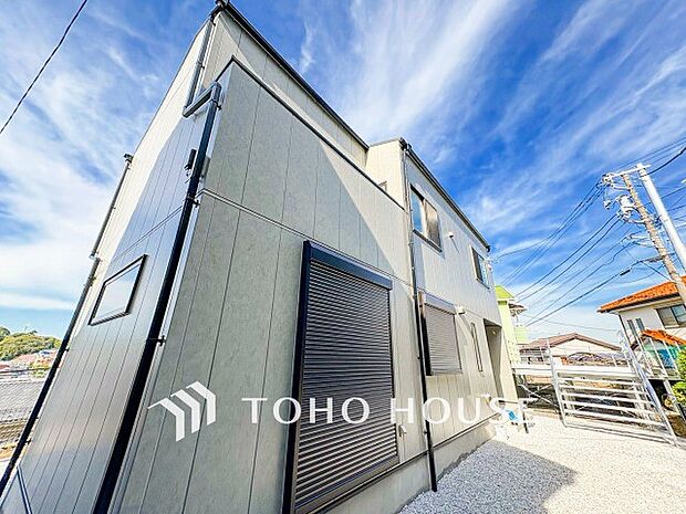 閑静な住宅街の一角、ひと時のくつろぎが生まれ、ゆっくりと愛着が育まれていきます。