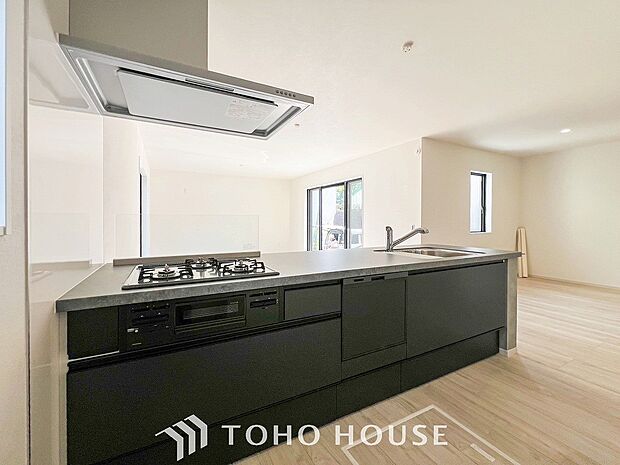 家族の健康を支えるキッチン。毎日使う場所だから気持よく使えて、居心地の良い空間に。