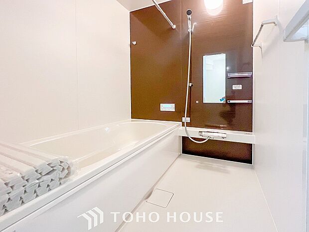 一日の疲れが癒される優雅なバスタイムを堪能できるゆとりあるバスルームです。