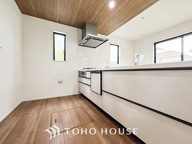 家族の健康を支えるキッチン。毎日使う場所だから気持よく使えて、居心地の良い空間に。