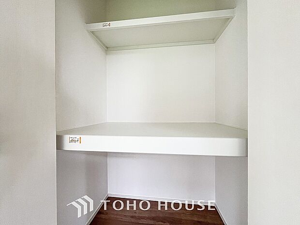 空間を余すところなく有効利用した収納は生活空間をより上質なものにしてくれるでしょう。