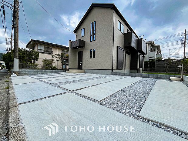 敷地内に駐車スペースがあると、日々の暮らしのをスムーズに運ぶ事が出来ます。