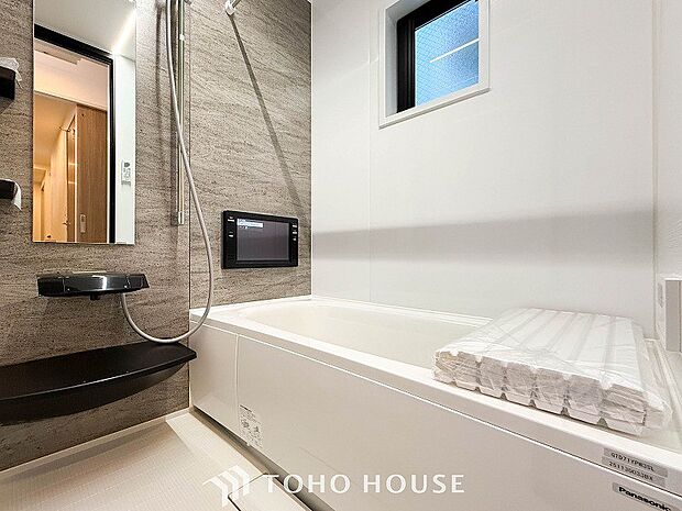 心地よさと清潔、掃除のしやすさにこだわったバスルーム。