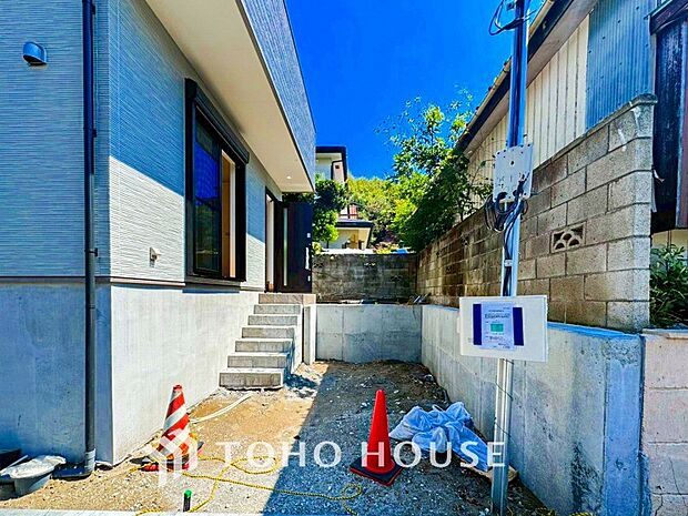 カースペースもゆとりある空間を保っています。