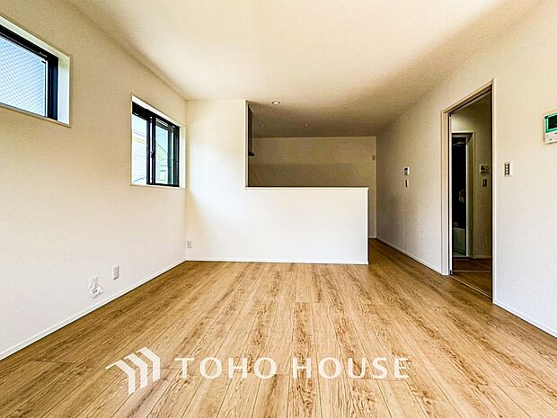 ここにはみんなが集い、食事と楽しい会話が始まるスペース。