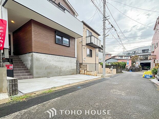 忙しく過ぎゆく日常を置き去るほど、ゆったりした時間が流れる住環境。