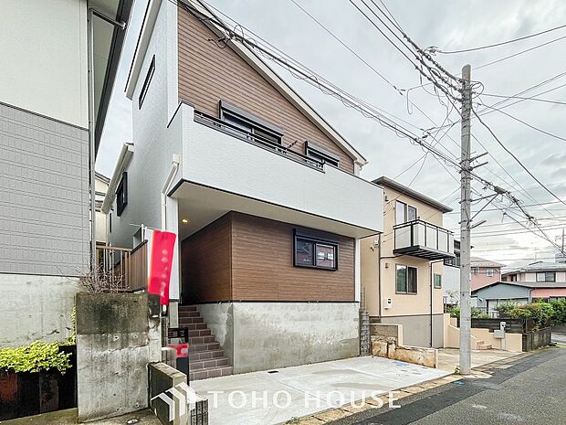 カースペースもゆとりある空間を保っています。