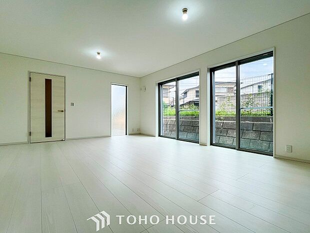 ご家族やお客様との時間など、多くの時を刻む空間。何気なく過ぎる時でさえも上質なひと時に。