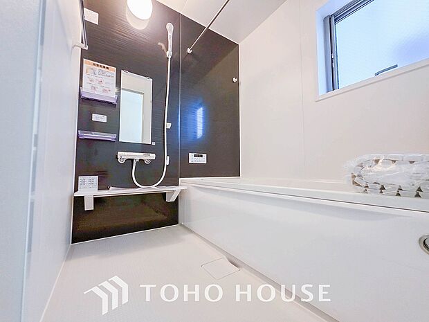 一日の疲れが癒される優雅なバスタイムを堪能できるゆとりあるバスルームです。