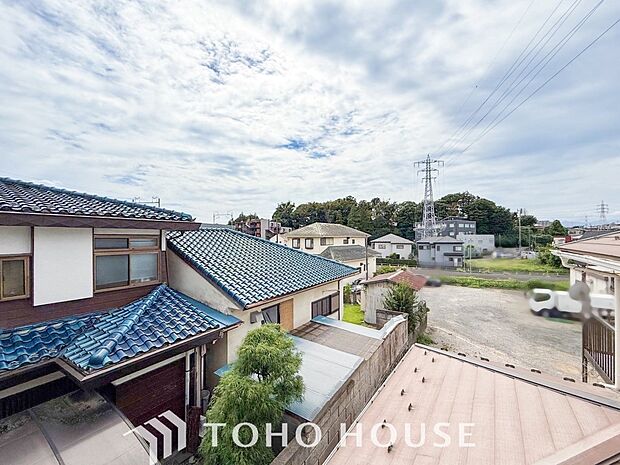 空に手が届きそうなほど視界が開けて開放感があります。