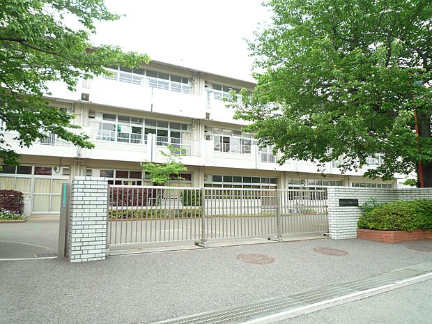 横浜市立いぶき野小学校