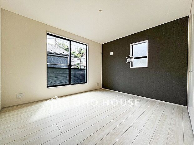 1日の疲れを癒し、心地よく寛げるようゆったりとした広さを確保しています。