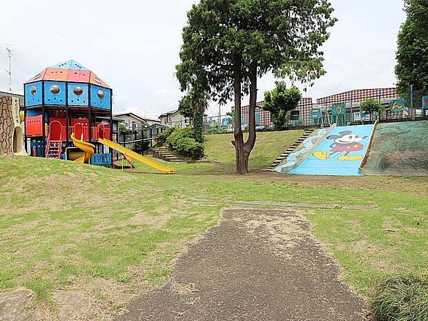 預かり保育が充実しており、18時まで対応可能！働くママにはありがたいことですよね。