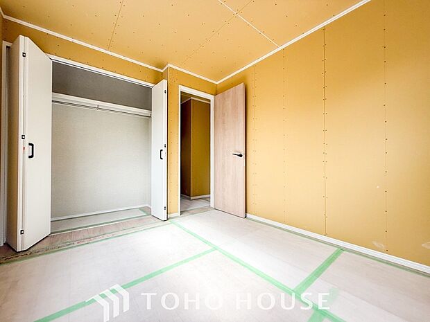 1日の疲れを癒し、心地よく寛げるようゆったりとした広さを確保しています。