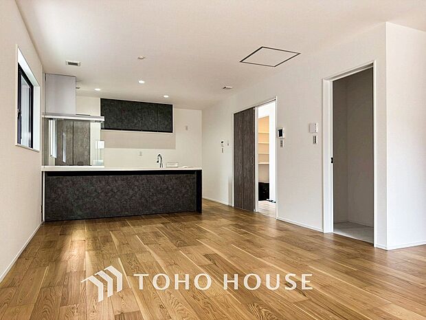 家は、ただ生活する場ではなく、暮らしを愉しく、快適にする場所。家族の会話も弾む空間に。