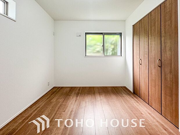 収納スペースもあり、生活しやすい居住スペースです。