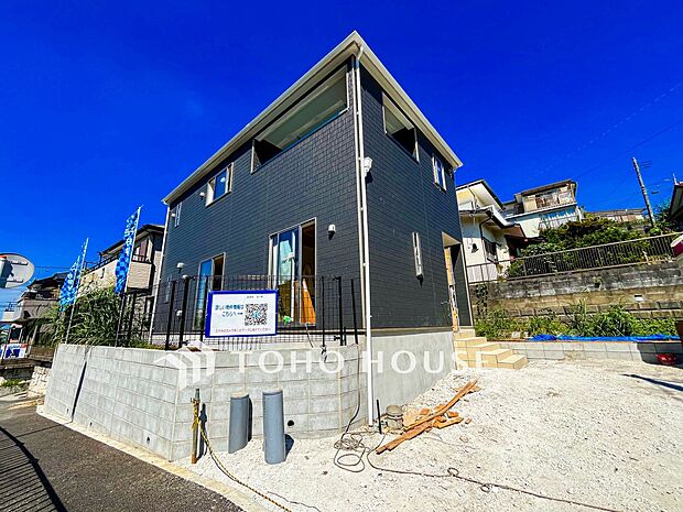 風を感じ青い空から太陽の恵みを感じるロケーション。