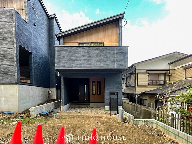 カースペースもゆとりある空間を保っています。