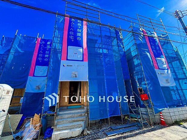 表現された空間は豊かな光と風を纏い、暮らしの時間を豊かにしてくれます。