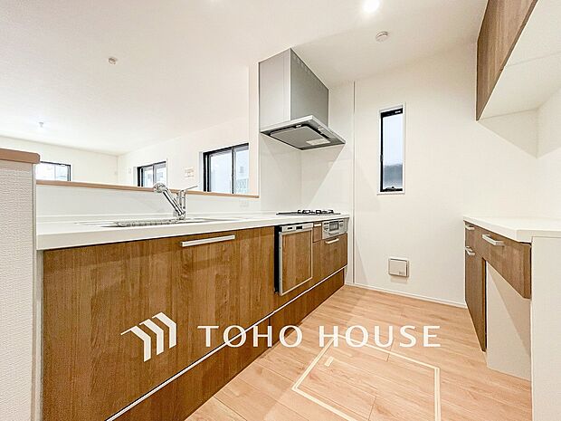 家族の健康を支えるキッチン。毎日使う場所だから気持よく使えて、居心地の良い空間に。