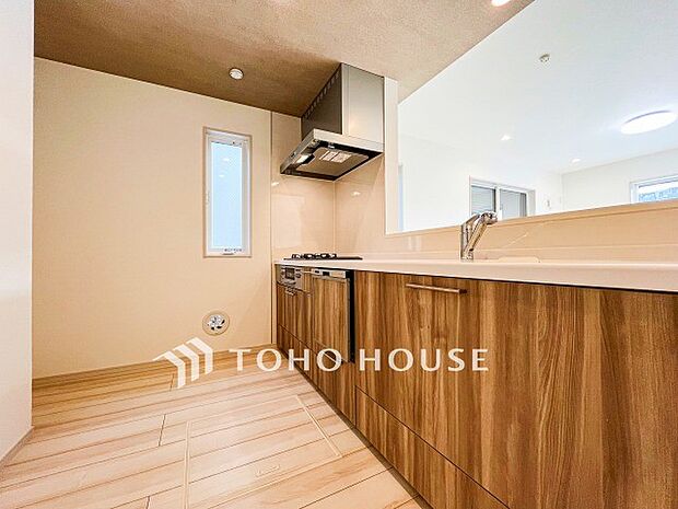 家族の健康を支えるキッチン。毎日使う場所だから気持よく使えて、居心地の良い空間に。