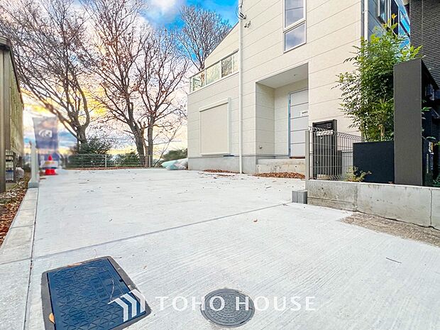 毎日の暮らしの中に癒しを与えてくれるお庭スペース。