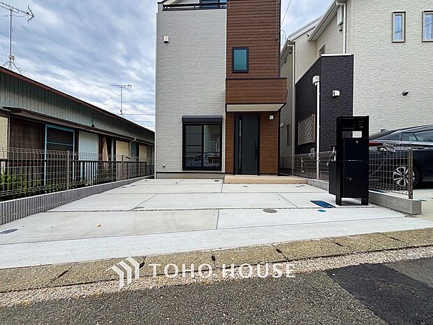 カースペースもゆとりある空間を保っています。