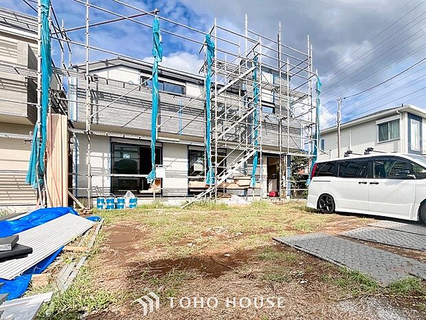 時間のゆとりと空間、爽やかな陽光がもたらす光と風を贅沢なまでに感じる暮らしが始まります。