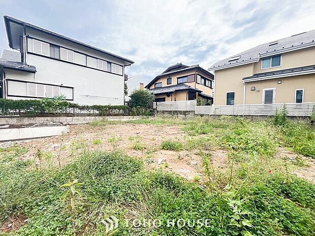 風を感じ青い空から太陽の恵みを感じるロケーション。