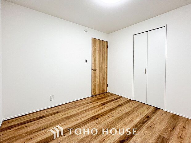 1日の疲れを癒し、心地よく寛げるようゆったりとした広さを確保しています。