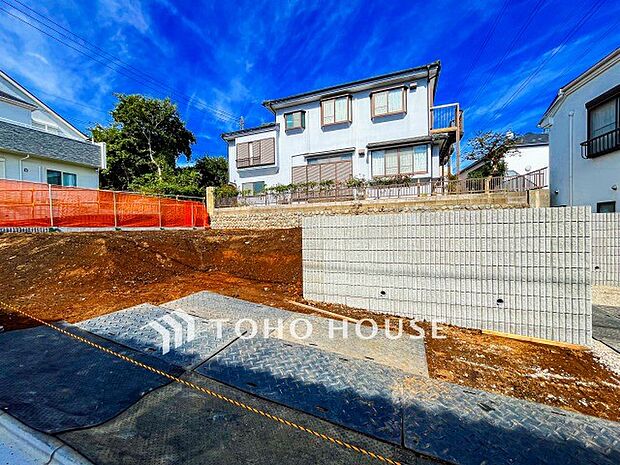 風を感じ青い空から太陽の恵みを感じるロケーション。