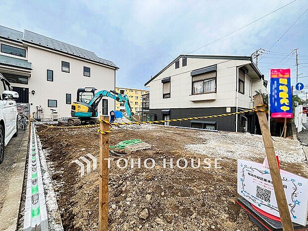 閑静な住宅街の一角、ひと時のくつろぎが生まれ、ゆっくりと愛着が育まれていきます。