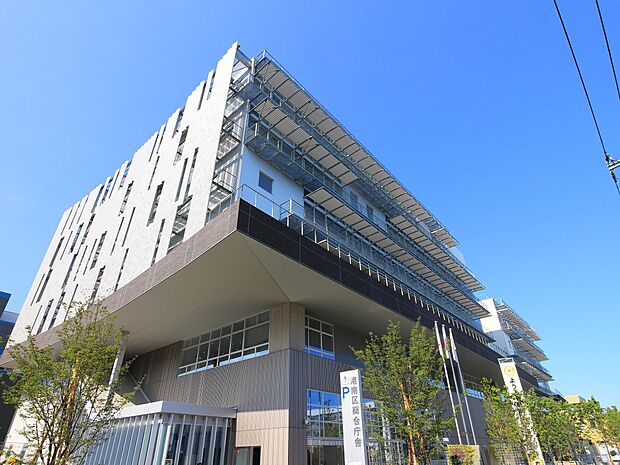 お引越し後の申請や手続きなど、ご利用されることも多い区役所。