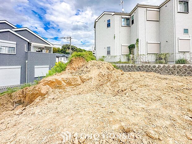 閑静な住宅地で小さなお子様がいるご家族にも安心な住環境が魅力です。