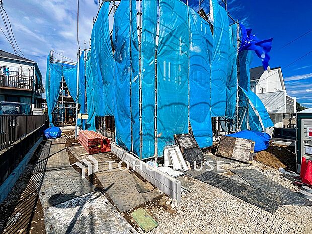 閑静な住宅地で小さなお子様がいるご家族にも安心な住環境が魅力です。