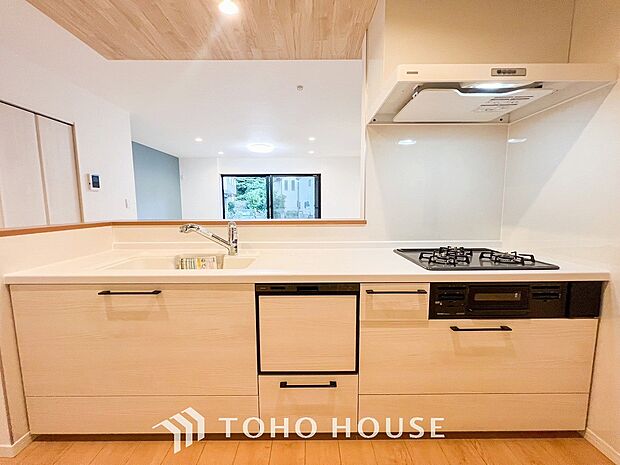 家族の健康を支えるキッチン。毎日使う場所だから気持よく使えて、居心地の良い空間に。