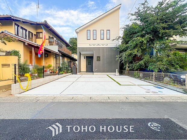 カースペースもゆとりある空間を保っています。