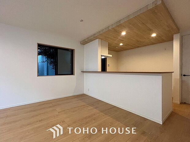 ご家族やお客様との時間など、多くの時を刻む空間。何気なく過ぎる時でさえも上質なひと時に。