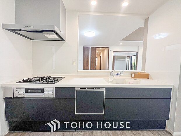 家族の健康を支えるキッチン。毎日使う場所だから気持よく使えて、居心地の良い空間に。