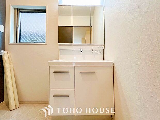 洗面台・洗面所ご家族の1日が始まり、1日の終わりを締めくくる洗面空間。