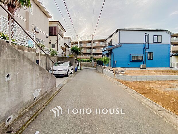 忙しく過ぎゆく日常を置き去るほど、ゆったりした時間が流れる住環境。