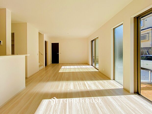 ここにはみんなが集い、食事と楽しい会話が始まるスペース。