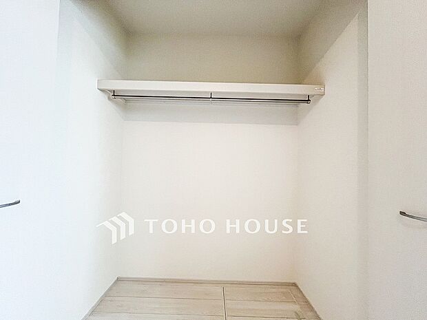 空間を余すところなく有効利用した収納は生活空間をより上質なものにしてくれるでしょう。