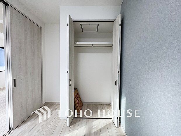 空間を余すところなく有効利用した収納は生活空間をより上質なものにしてくれるでしょう。