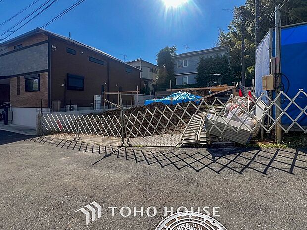 閑静な住宅地で小さなお子様がいるご家族にも安心な住環境が魅力です。