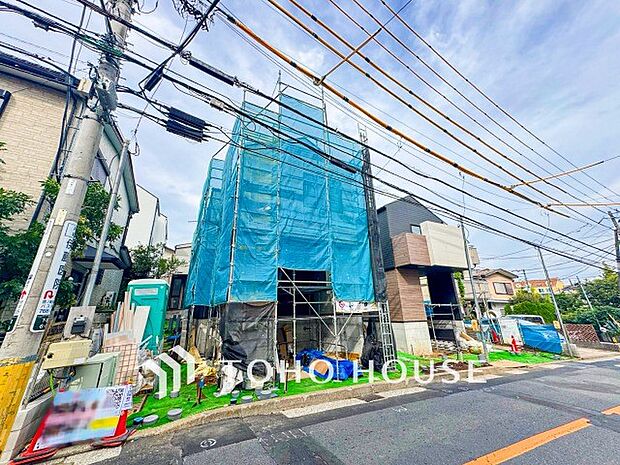 閑静な住宅地で小さなお子様がいるご家族にも安心な住環境が魅力です。