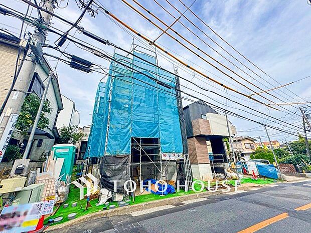 表現された空間は豊かな光と風を纏い、暮らしの時間を豊かにしてくれます。