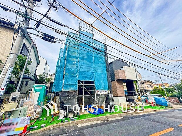 時間のゆとりと空間、爽やかな陽光がもたらす光と風を贅沢なまでに感じる暮らしが始まります。