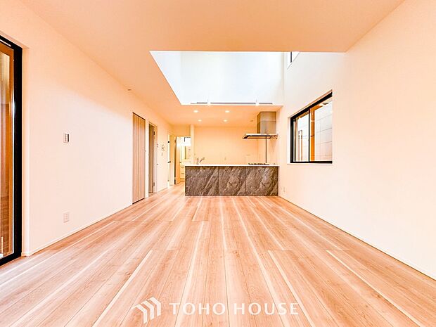 空気感という居心地の良いＢＧＭは、暮らしのステージを彩り、心のやすらぎと満足感を与えてくれます。